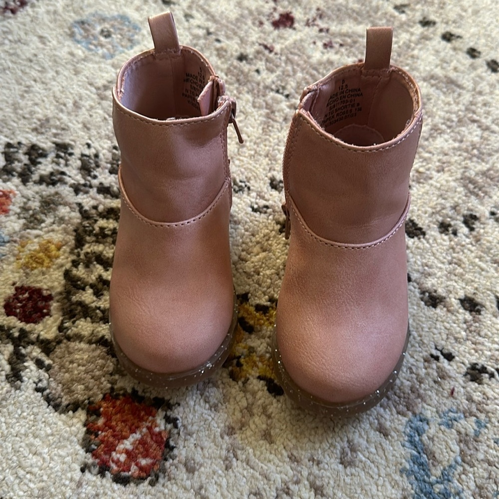 Pink toddler boots